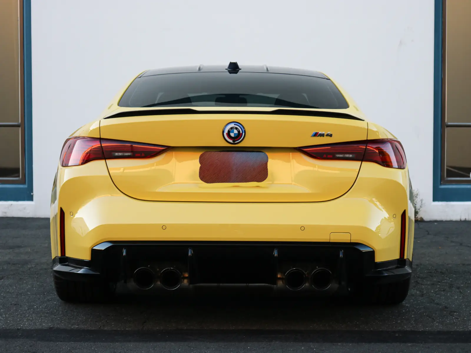 2025 BMW M4 — photograph 16 of 23